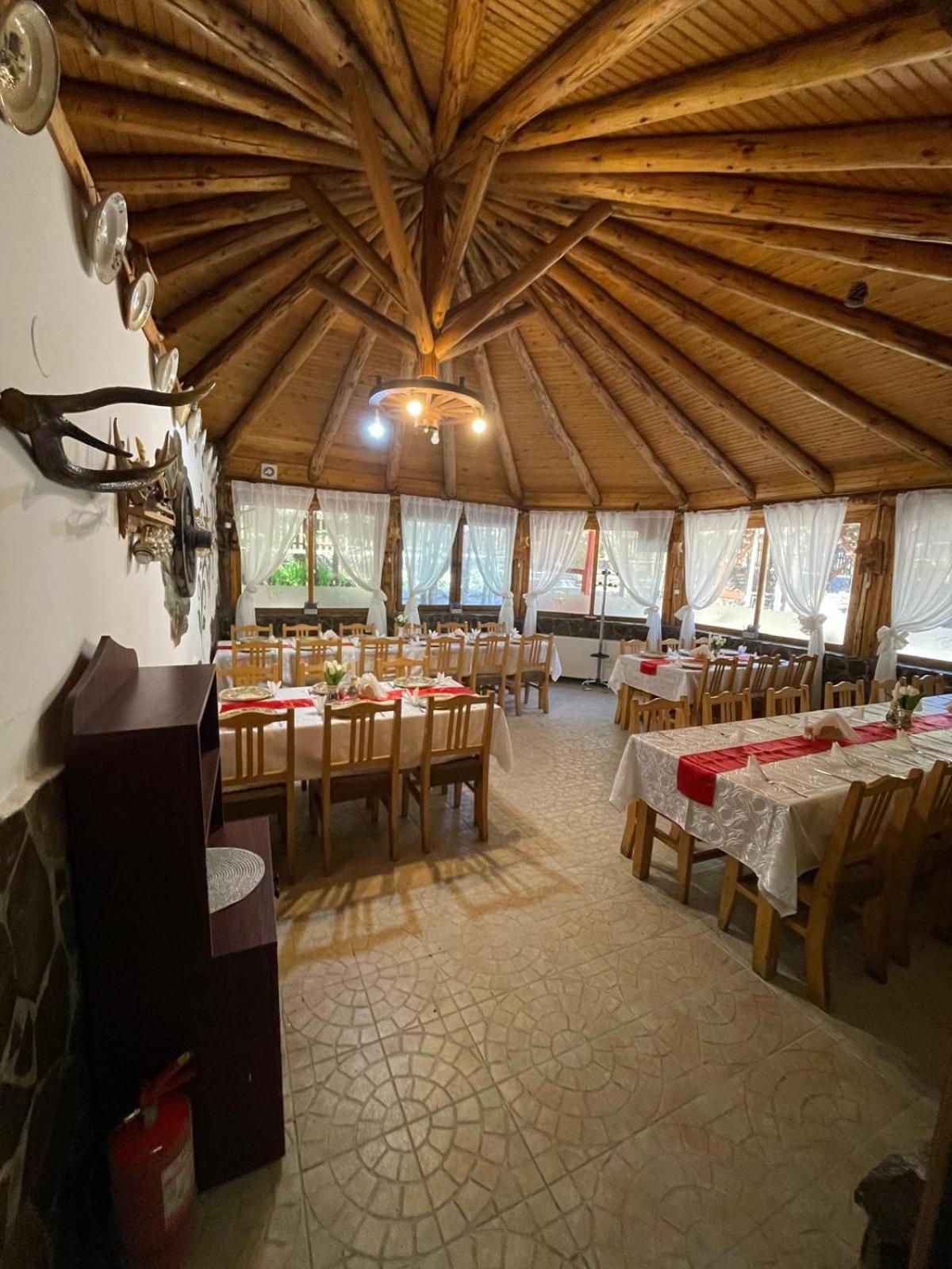 Pensiunea Cetate Balvanyos Exterior foto